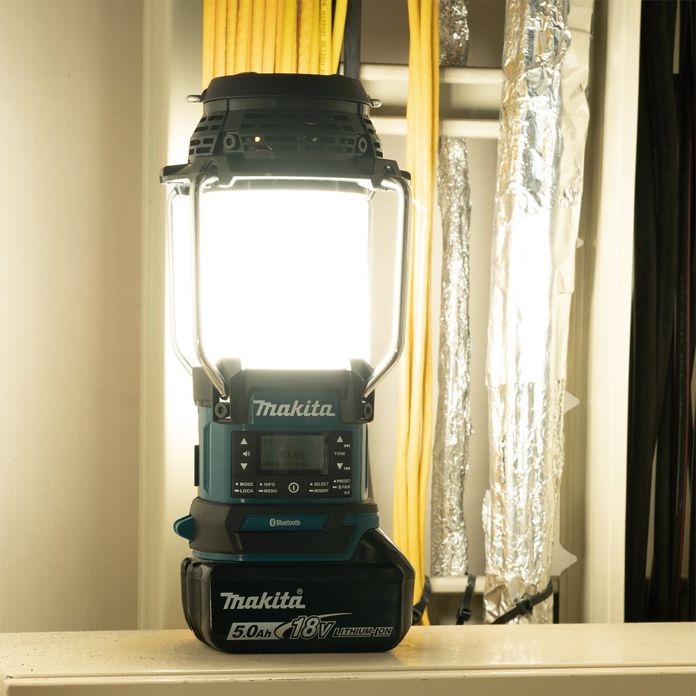 Bygglampa/radio LXT® 18V. Makita