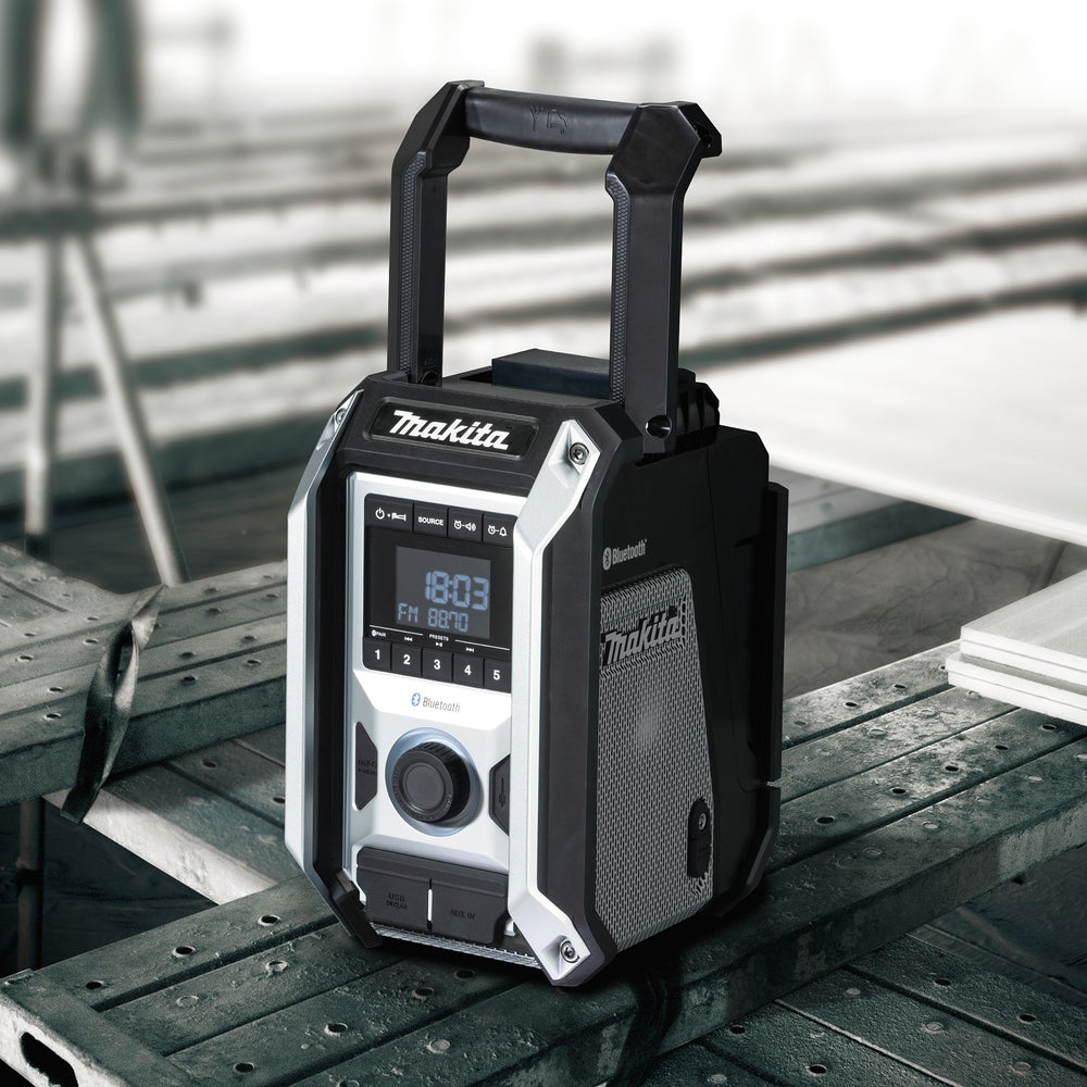 Byggradio (12-18V) Bluetooth, subwoofer. Makita