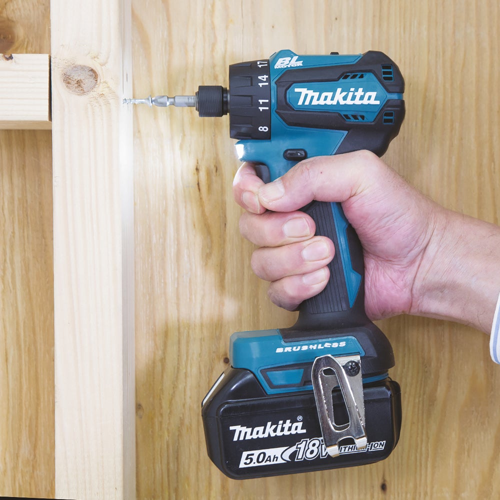 Borrskruvdragare 18V Naken DDF083Z. Makita